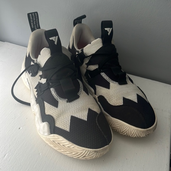 Trey young’s worn twice - Picture 1 of 2